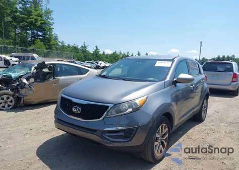 2015 Kia Sportage Lx z USA, uszkodzony, nr VIN KNDPBCAC9F7761662